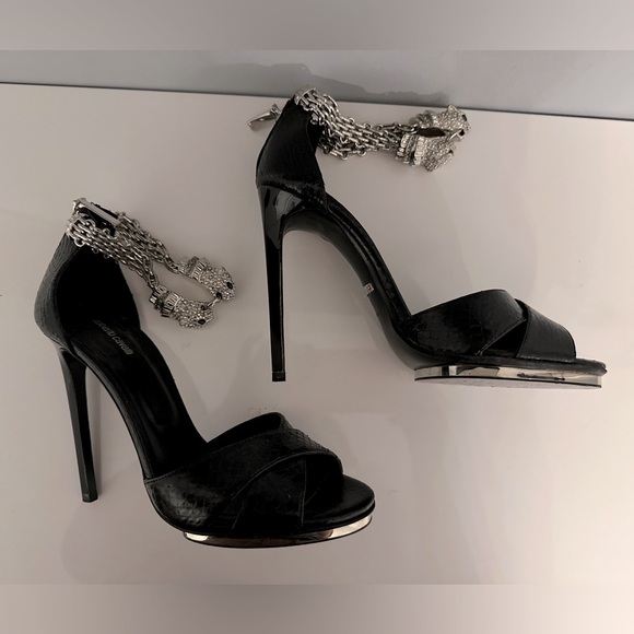 Authentic Roberto Cavalli sandals. you will get many compliments - Picture 8 of 15